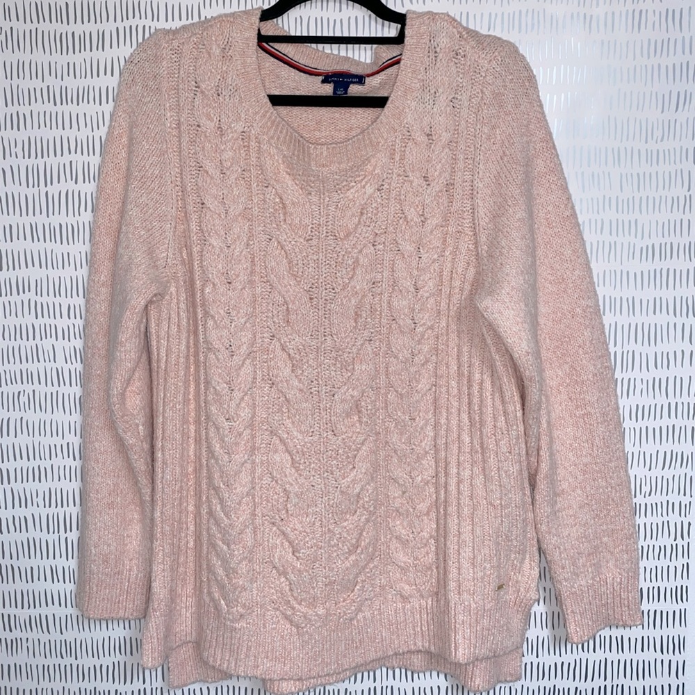 Tommy Hilfiger pink cableknit sweater, large
